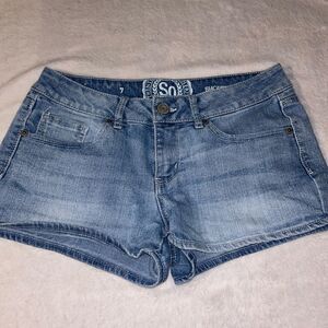 SO denim shorts size 7